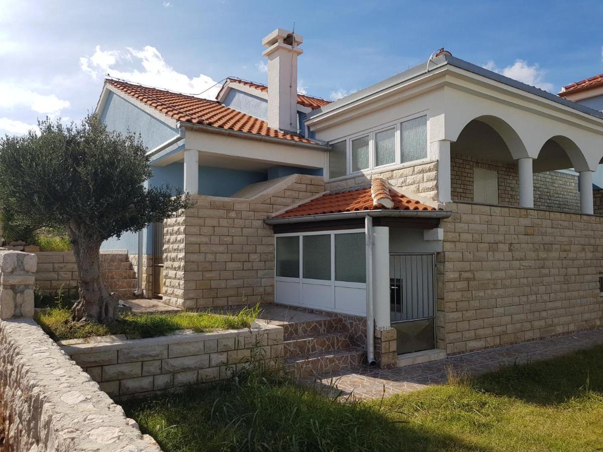 Holiday Home Ankica Ražanac Exterior foto